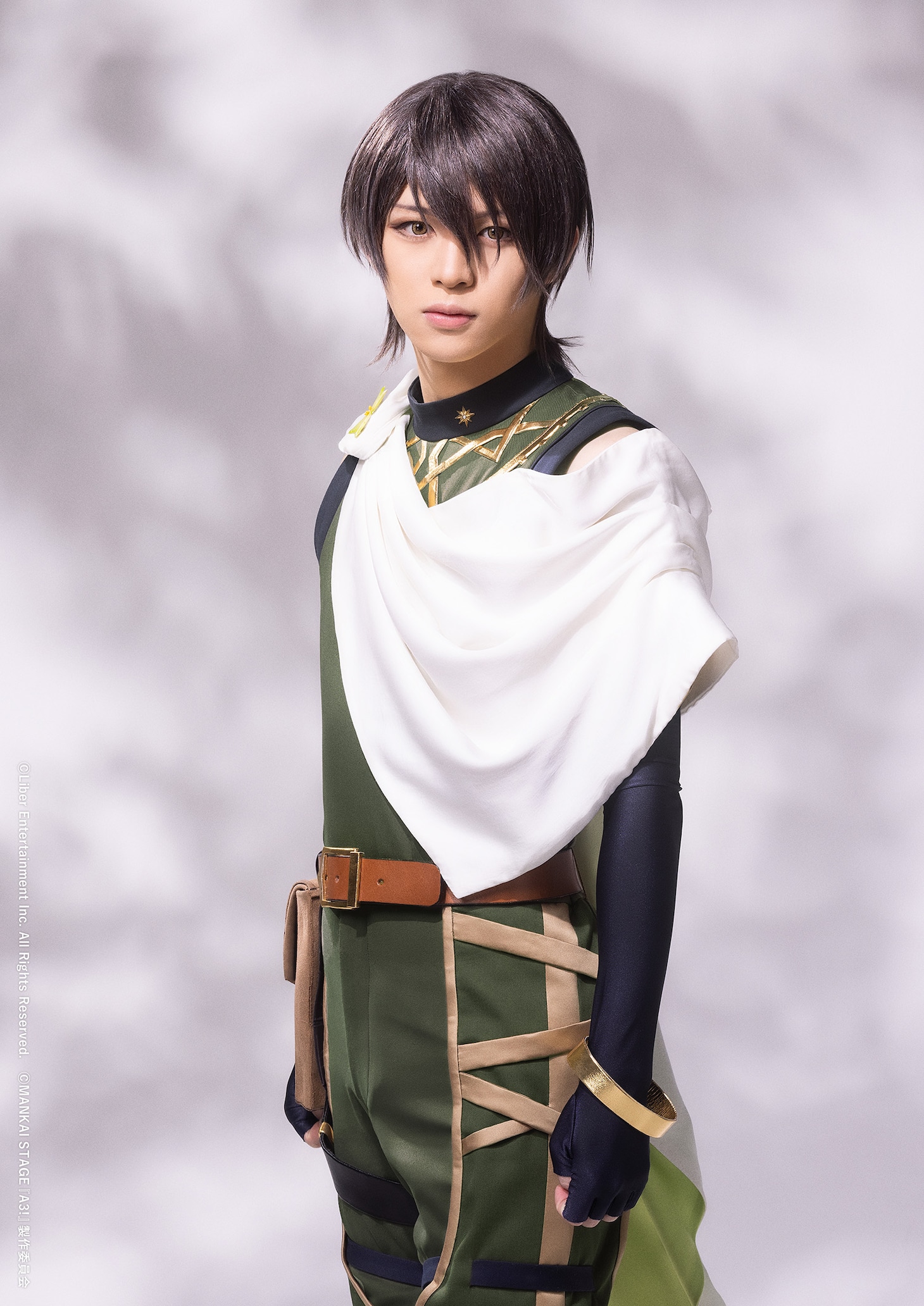 小椋涼介扮するミカ。