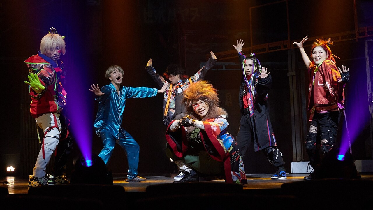 テーマはサイバーパンク×和、梅棒「曇天ガエシ」開幕に音くり寿・鳥越