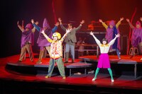 PARCO劇場開場50周年記念シリーズ ミュージカル「おとこたち」より。（撮影：御堂義乘）