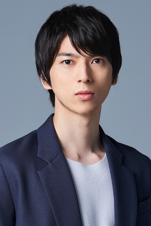 小松準弥 写真集 パネル 俳優・小松準弥が魅せるデビュー10周年の“足跡” 2nd写真集が発売