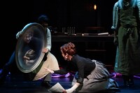 ミュージカル「マリー・キュリー」より。（撮影：田中亜紀）