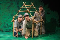 文学座 3月アトリエの会「挿話（エピソオド）～A Tropical Fantasy～」より。（撮影：宮川舞子）