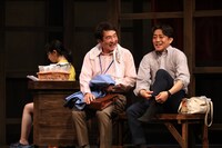 劇団銅鑼「アウトカム～僕らがつかみ取ったもの～」より。