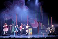 舞台「Bumblebee7」より。