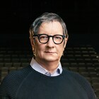 舞台芸術の未来と可能性とは?ロベール・ルパージュと白井晃が対談