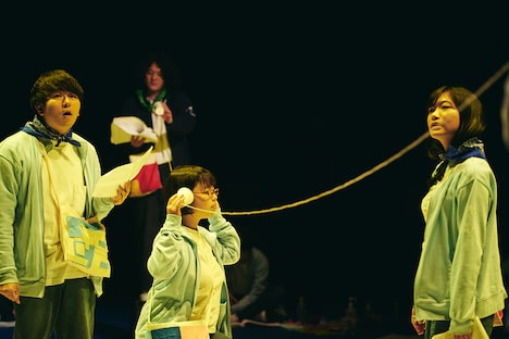 「リージョナル・シアター2022 いわきアリオス演劇部U30『わが星』」より。（撮影：鈴木穣蔵）