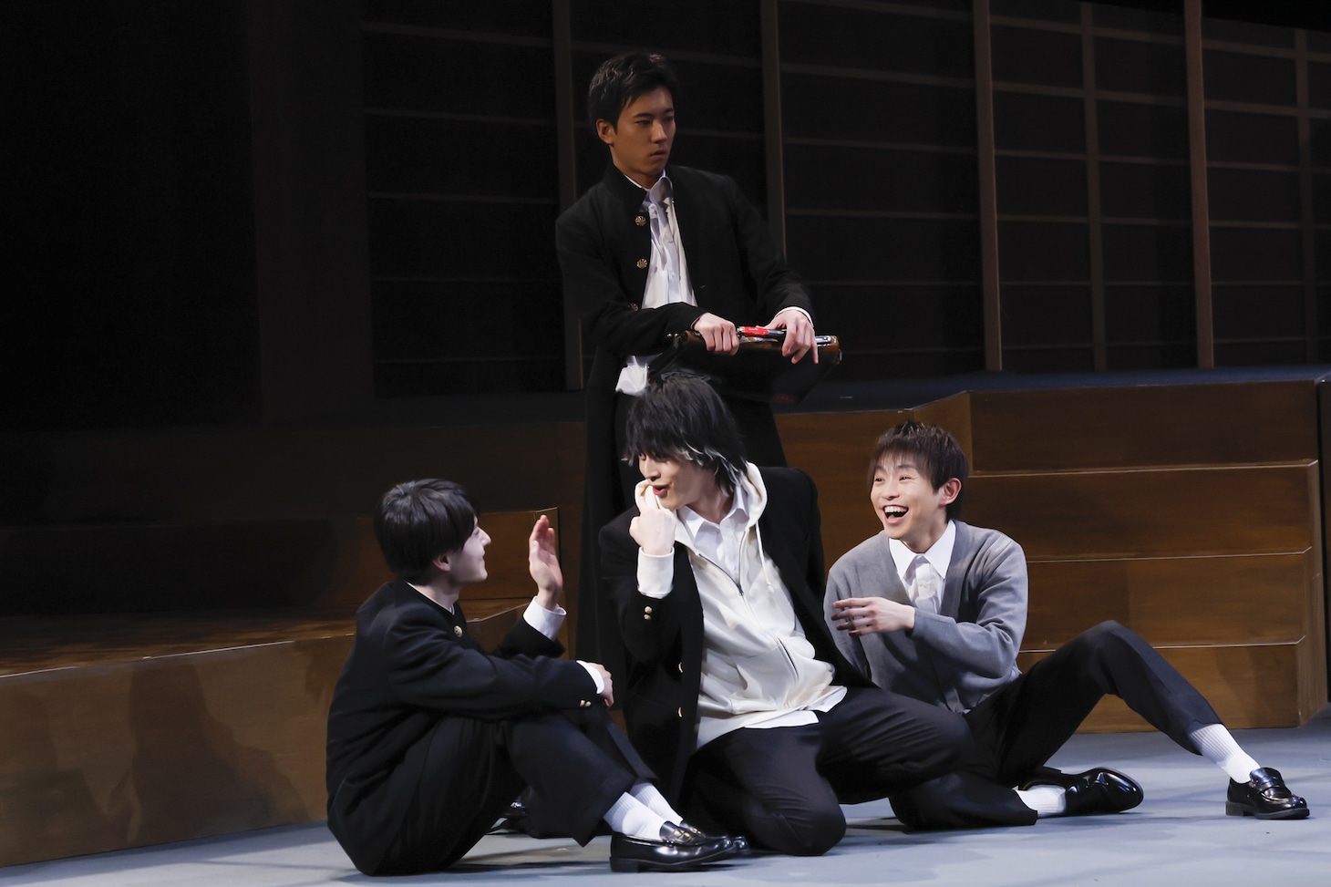 トム・プロジェクト プロデュース「ソングマン ～翔べ！三ツ矢高校・男子コーラス部～」より。