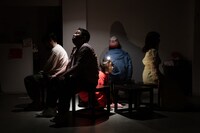 エンニュイperformance「きく」より。（撮影：長谷川健太郎）