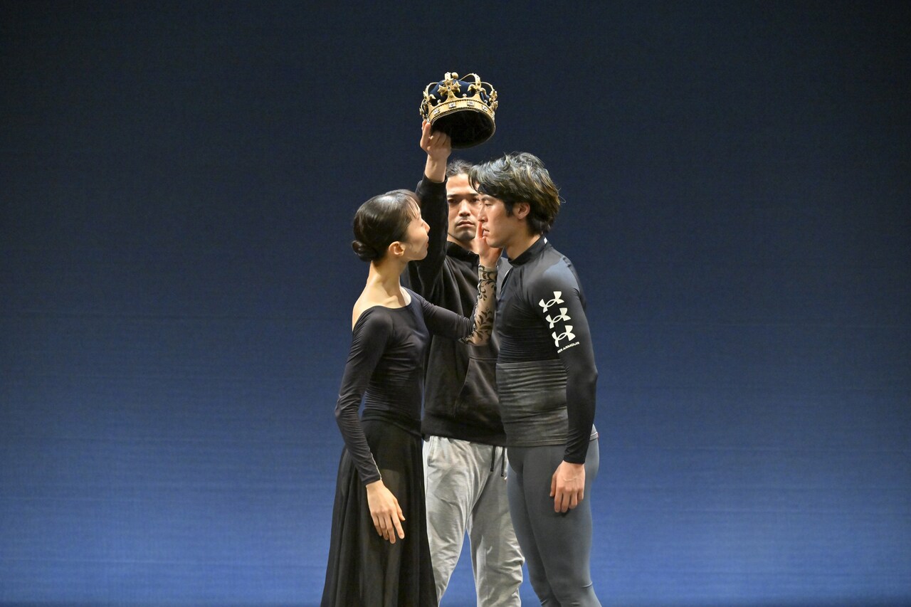 新国立劇場バレエ団「マクベス」にウィル・タケット「演劇体験としてもお届けできれば」