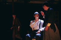 カンパニーデラシネラ新作公演「気配」より。