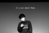 小野彩加 中澤陽 スペースノットブランク「本人たち」より。(c)Ayaka Ono Akira Nakazawa Spacenotblank