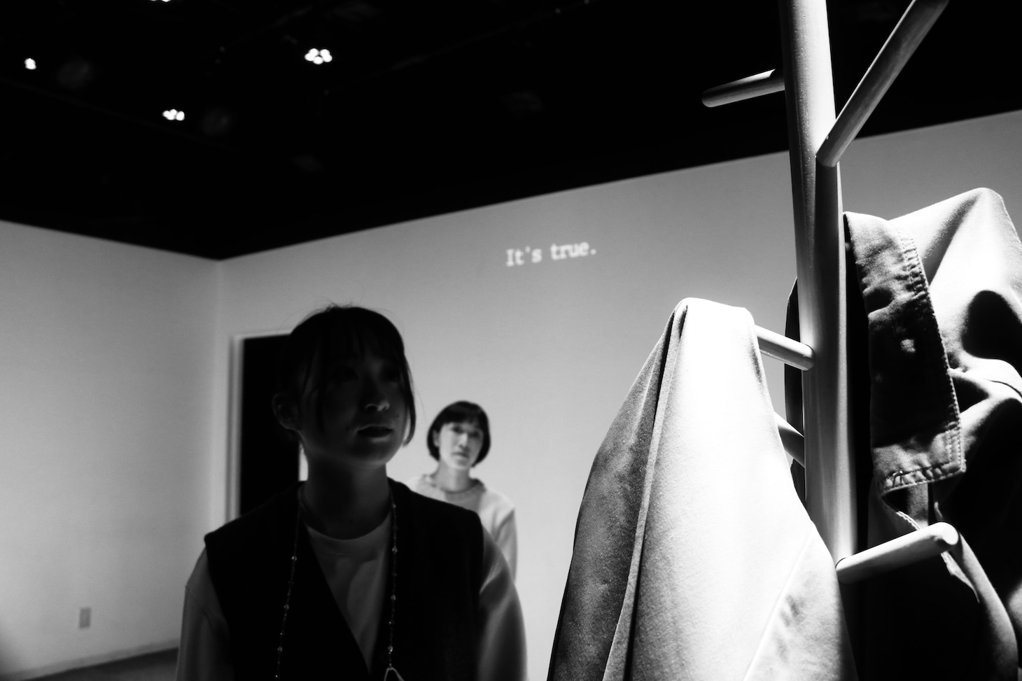 小野彩加 中澤陽 スペースノットブランク「本人たち」より。(c)Ayaka Ono Akira Nakazawa Spacenotblank
