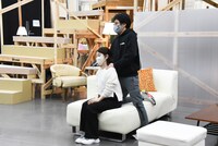 PARCO劇場開場50周年記念シリーズ「ラビット・ホール」稽古場の様子。