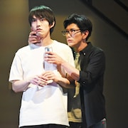 和田雅成&玉置玲央が多家良と友仁の濃密な関係性を具現化、舞台「ダブル」開幕