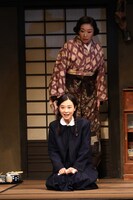 こまつ座 40周年 第1弾作品 こまつ座 第146回公演「きらめく星座」より。（撮影：宮川舞子）