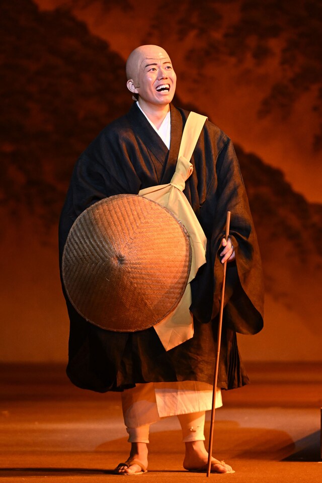 親鸞聖人御誕生八五〇年 立教開宗八〇〇年 慶讃法要記念「若き日の親鸞」より。(c)松竹