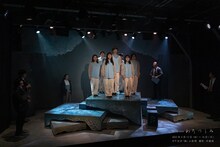 露と枕 Vol.8「わたつうみ」より。