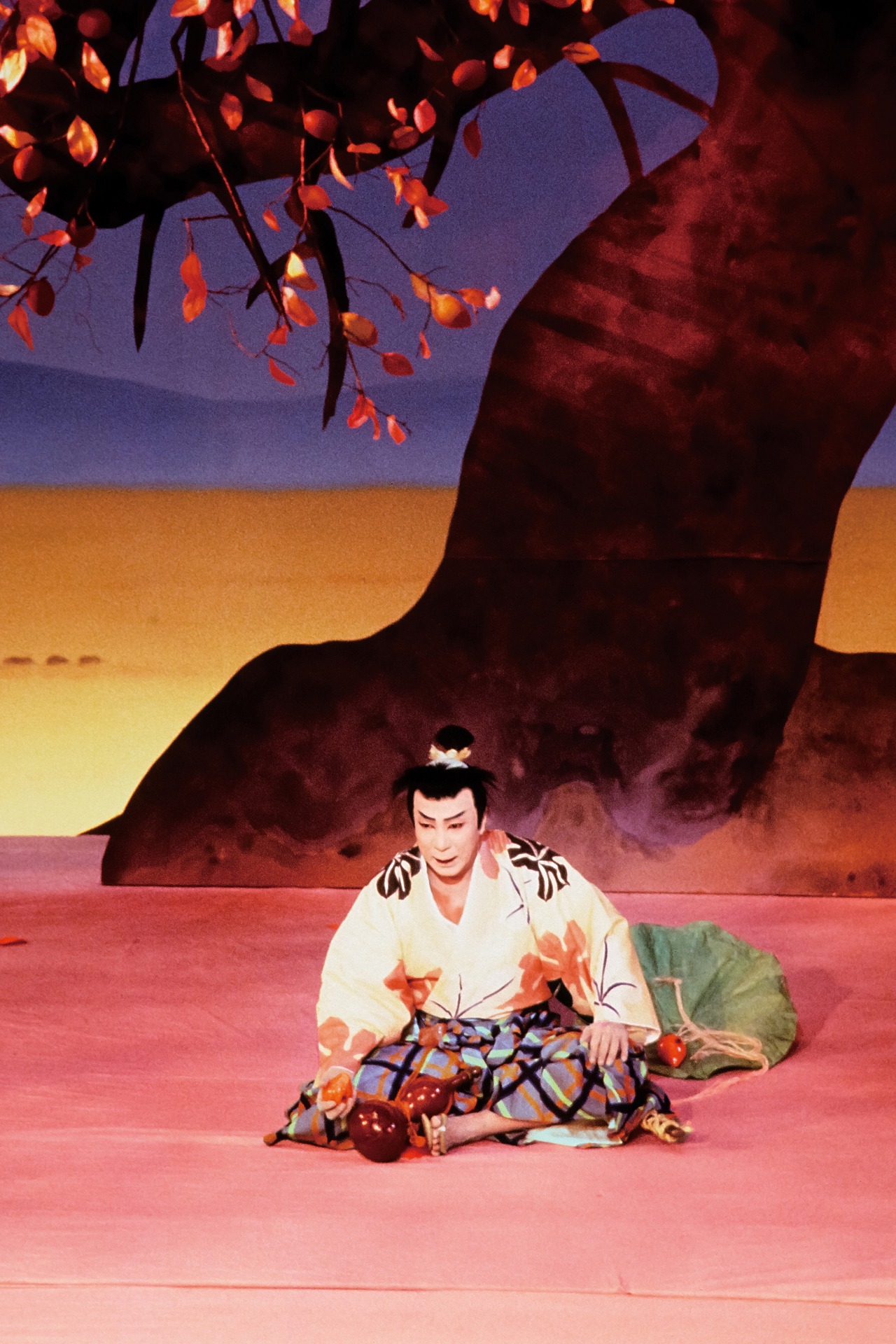 「若き日の信長」より、十二世市川團十郎扮する織田上総之介信長。(c)松竹