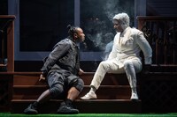 ミュージカル「ファット・ハム」より。（Photo by Marc J. Franklin）