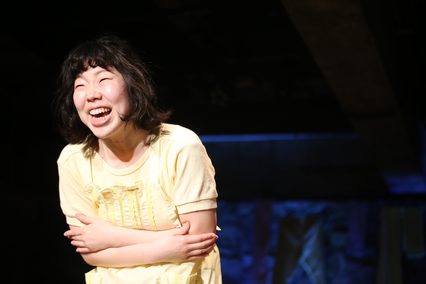 うらじぬの ひとり芝居「押忍、わたしたち」より。（撮影：中島花子）