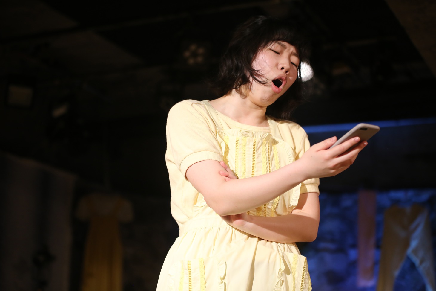 うらじぬの ひとり芝居「押忍、わたしたち」より。（撮影：中島花子）