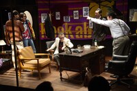 ウォーキング・スタッフ プロデュース「David Williamson’s THE CLUB」より。