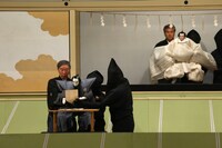 「菅原伝授手習鑑」初段「筆法伝授の段」より。