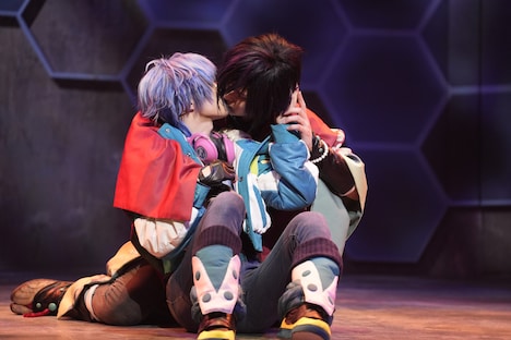 「脳内クラッシュ演劇『DRAMAtical Murder』フラッシュバック」より。