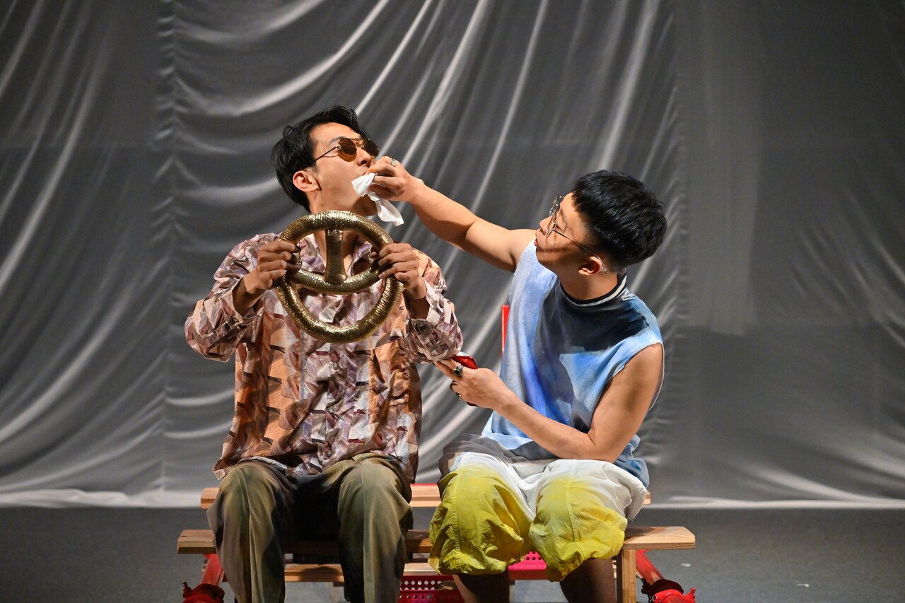 そっちはどうだい？うまくやってるかい？ロロの音楽劇「BGM」幕開け