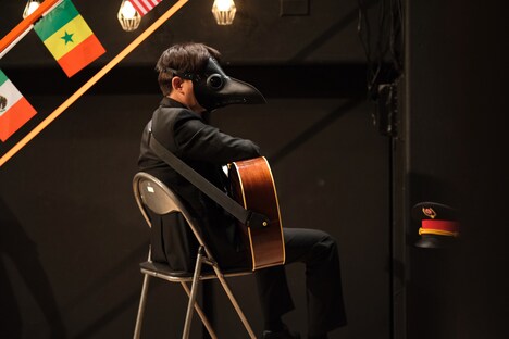 うさぎストライプ「あたらしい朝」より。（撮影：西泰宏）(c)2023 うさぎストライプ