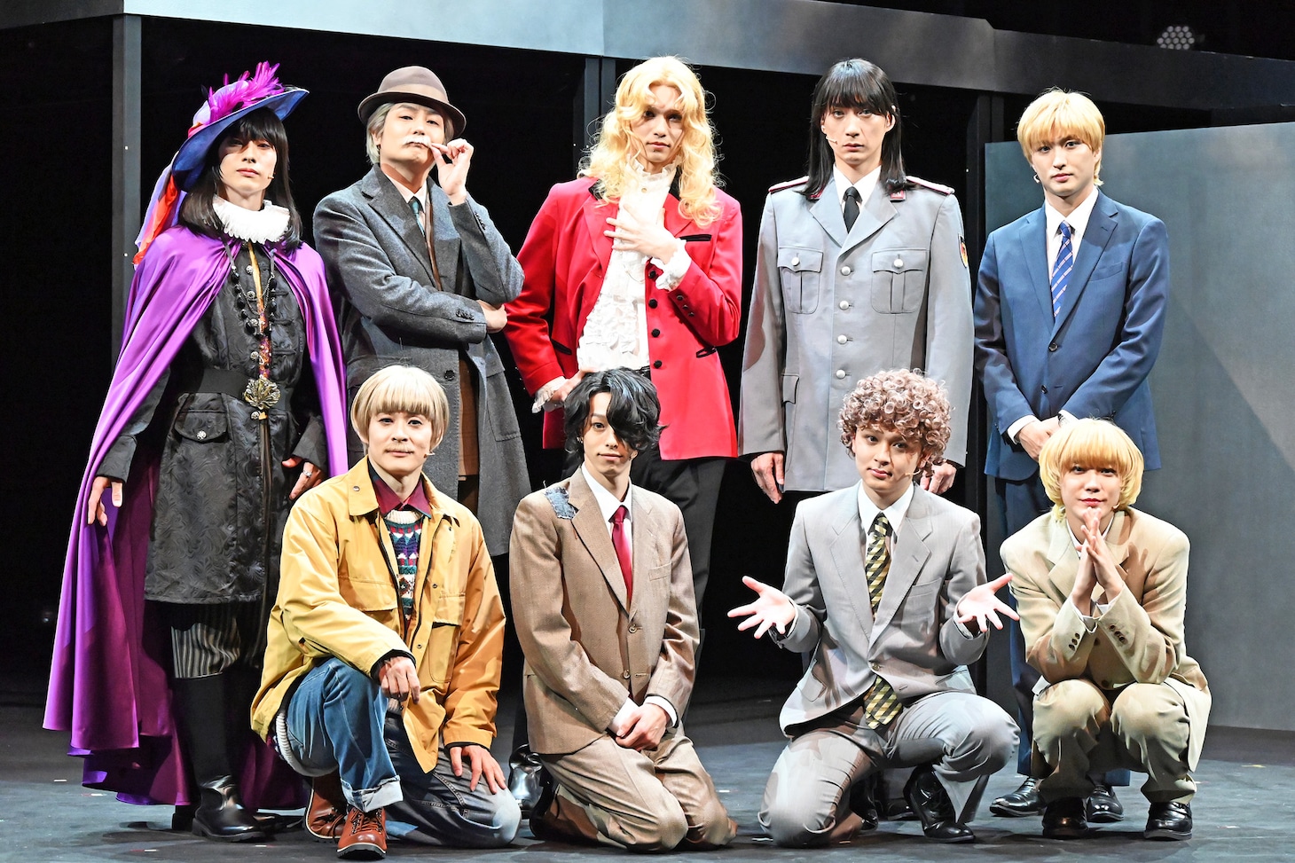 後列左から田内季宇、八神蓮、中山優貴、村田充、鷲尾修斗。前列左から藤原祐規、杉江大志、杉咲真広、蔵田尚樹。