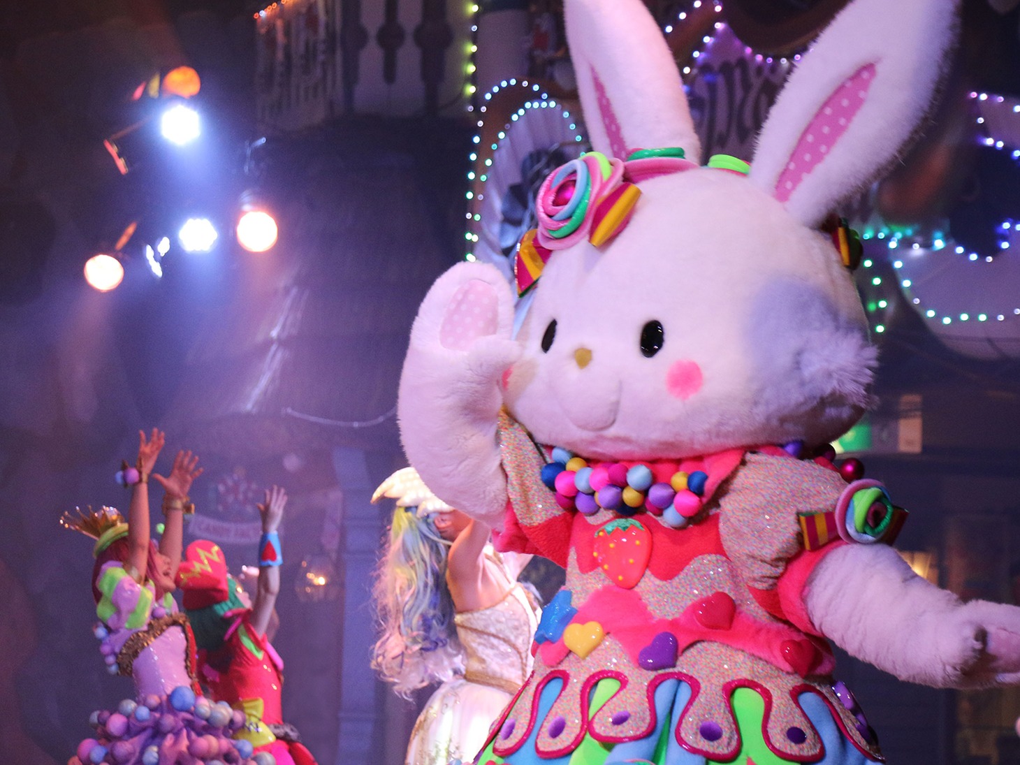 「Miracle Gift Parade」過去公演より。