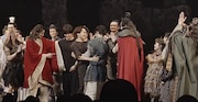 舞台「キングダム」千秋楽カーテンコールの様子。(c)原泰久 / 集英社