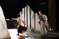 メニコン シアターAoi 芸術監督作品 名古屋・大阪二都市ツアー サファリ・P 第9回公演「透き間」より。