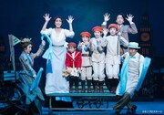 ミュージカル「ファインディング・ネバーランド」より。（撮影：引地信彦）