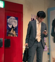 ダウ90000 第5回 演劇公演「また点滅に戻るだけ」より。