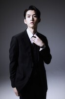 和田雅成扮するヴィンチェンツォ・カサノ。