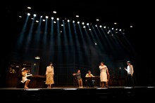 演劇集団キャラメルボックス「クロノス・フェスティバル2023『クロノス・ビギンズ』『あしたあなたあいたい』」より。