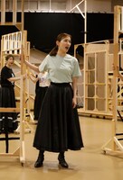 「ミュージカル『FACTORY GIRLS～私が描く物語～』」公開稽古より。