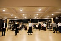 「ミュージカル『FACTORY GIRLS～私が描く物語～』」公開稽古より。