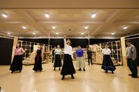 「ミュージカル『FACTORY GIRLS～私が描く物語～』」公開稽古より。