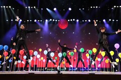 カラフルな風船に彩られた、コンドルズ×彩の国さいたま芸術劇場「POP LIFE」