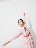 稲葉由佳利扮するマリー。（撮影：斎藤弥里）