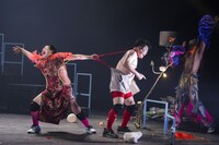 ハイバイ 2023年公演「再生」より。（撮影：平岩享）