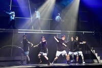 「アグレッシブ ダンス ステージ『DEAR BOYS』」より。