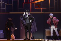 舞台「吸血鬼すぐ死ぬ」より。