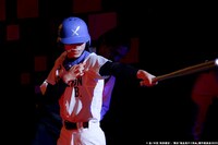 舞台「吸血鬼すぐ死ぬ」より。