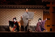 「六月博多座大歌舞伎」夜の部「『三人吉三巴白浪』大川端庚申塚の場」より。(c)松竹