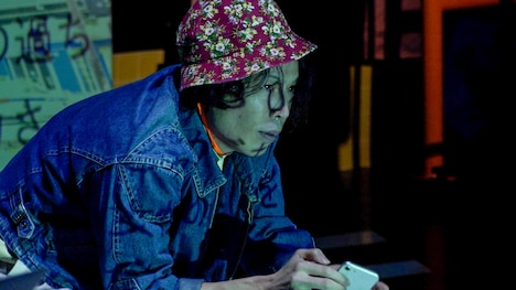 範宙遊泳「バナナの花は食べられる」より。（撮影：竹内道宏）