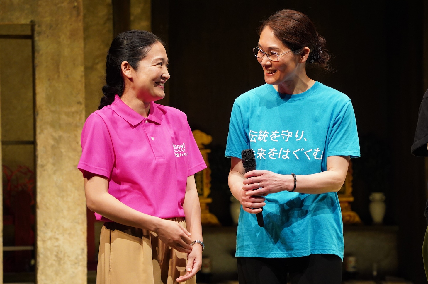 左から深谷美歩、清水直子。